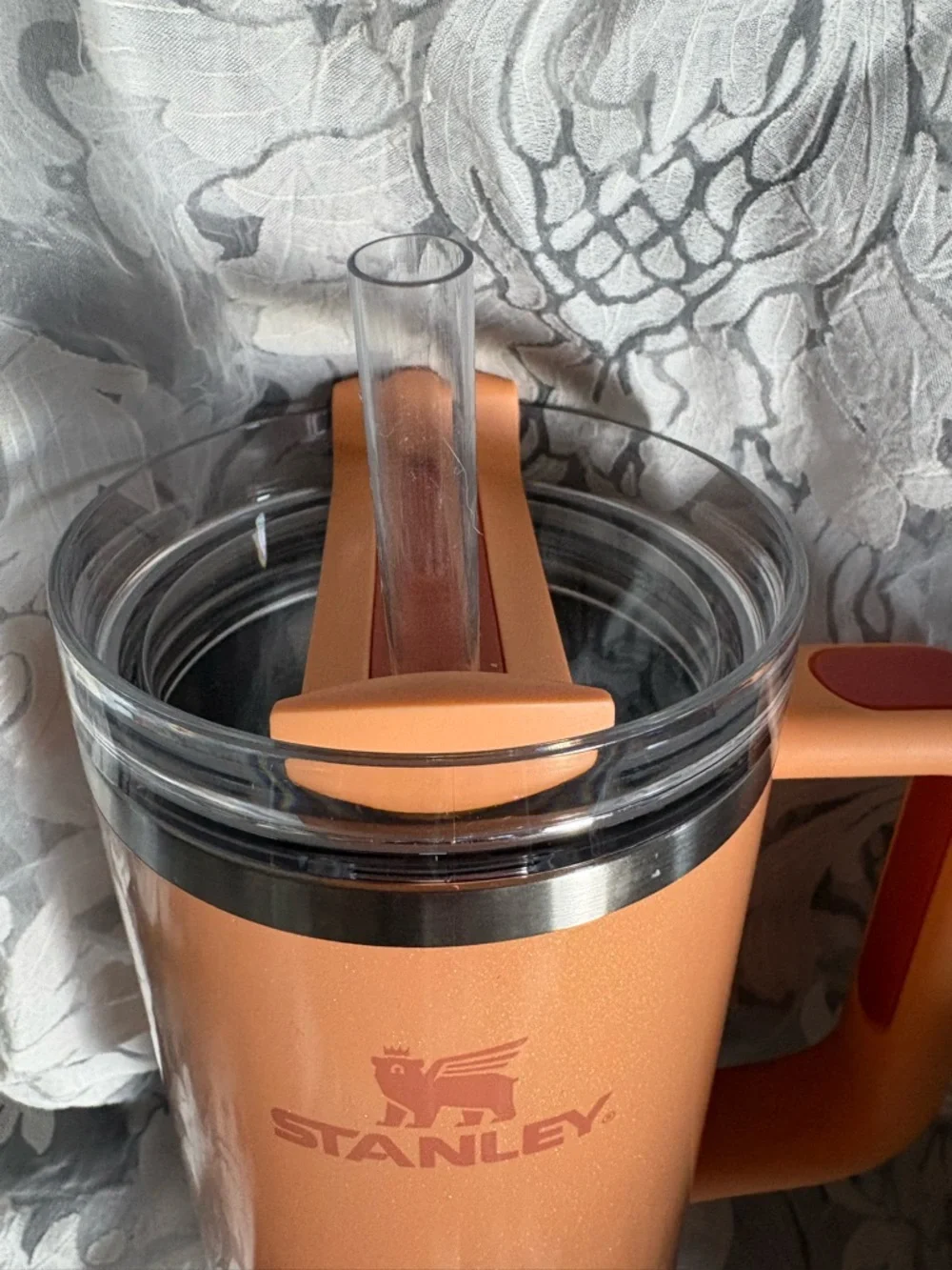 New in box Stanley The Flowstate 40ox Tumbler - Picture 7 of 10